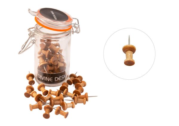 Pins de madera en bote de cristal (45 uds)